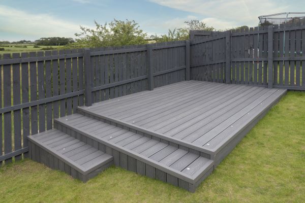 Vinyl Deck Construction in San Angelo